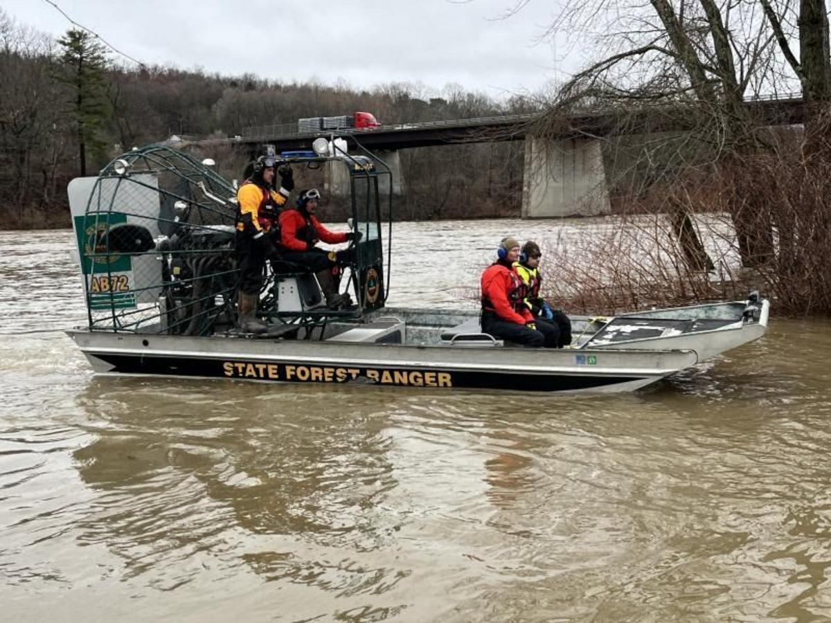 Rangers Save Teen Clinging to Rock Above Waterfall