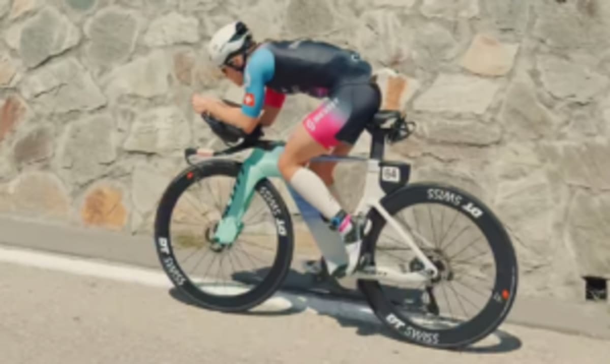 Athlete Wins Alpe d'Huez Duathlon for Record Sixth Time - Image 3