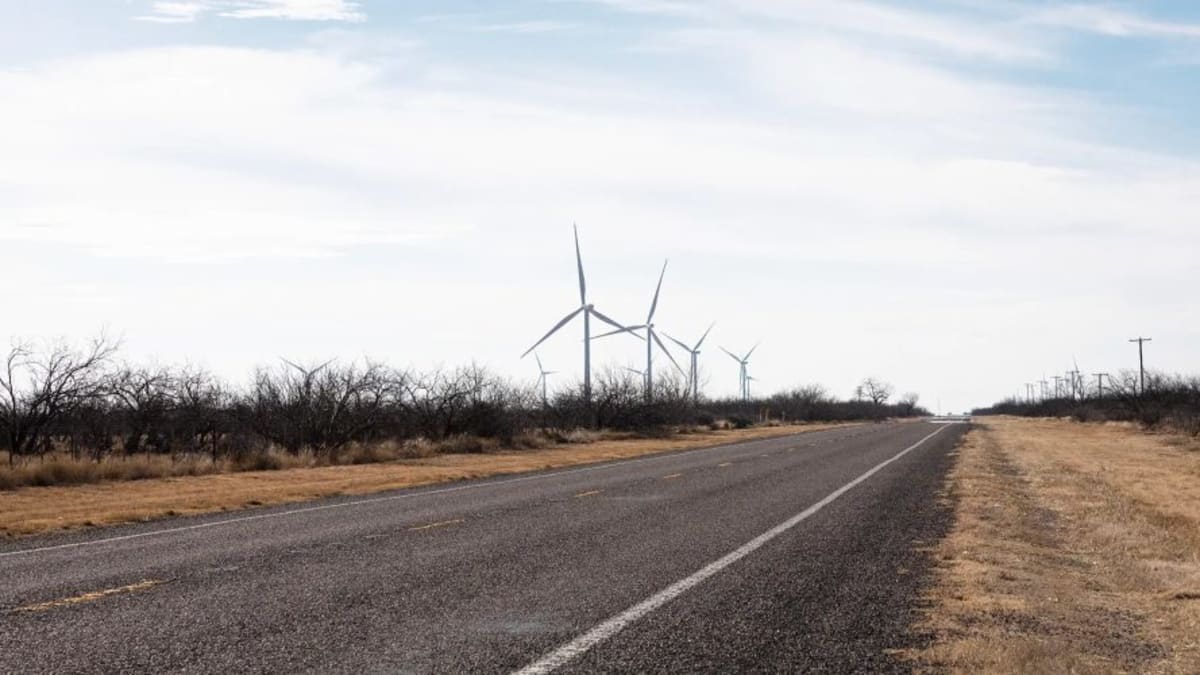 West Texas Wind Farm Funds Senior Care in Crockett County - Image 4