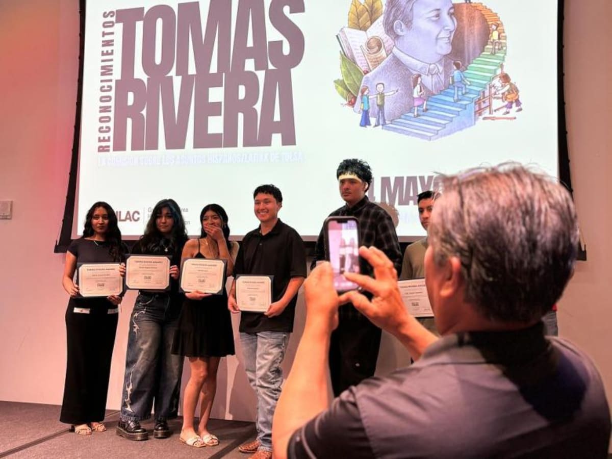 Tulsa Honors 28 Hispanic Students and Community Heroes - Image 2