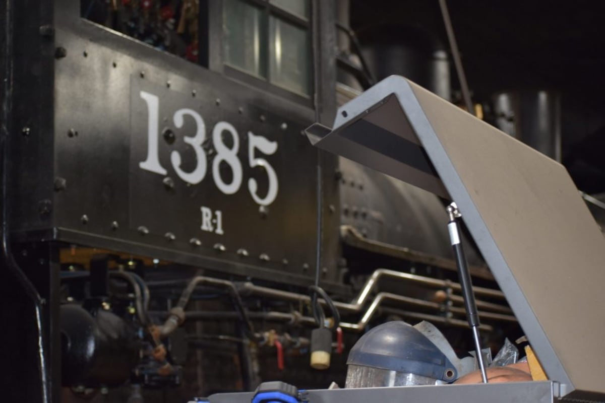 Wisconsin Volunteers Restore 117-Year-Old Steam Locomotive