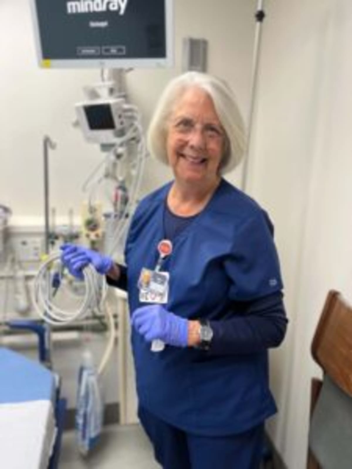 Mother-Daughter Nurses Save Lives Together in Florida - Image 3