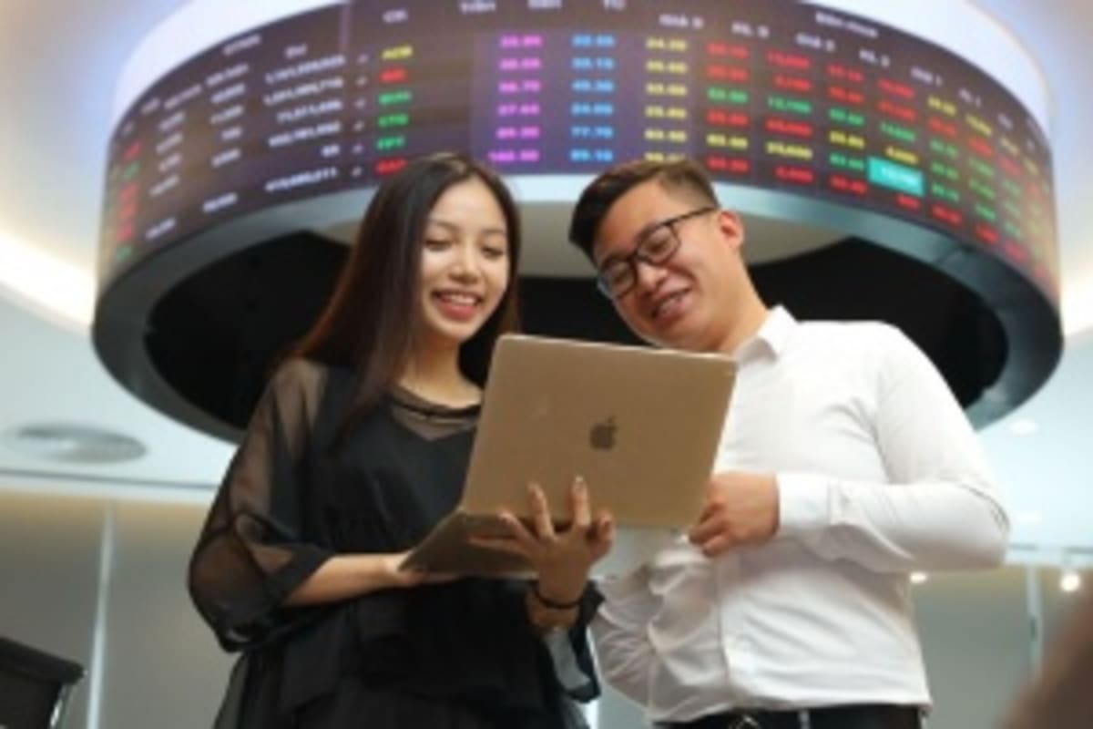 Vietnam's Stock Market Hits $432B, Eyes Global Upgrade - Image 2