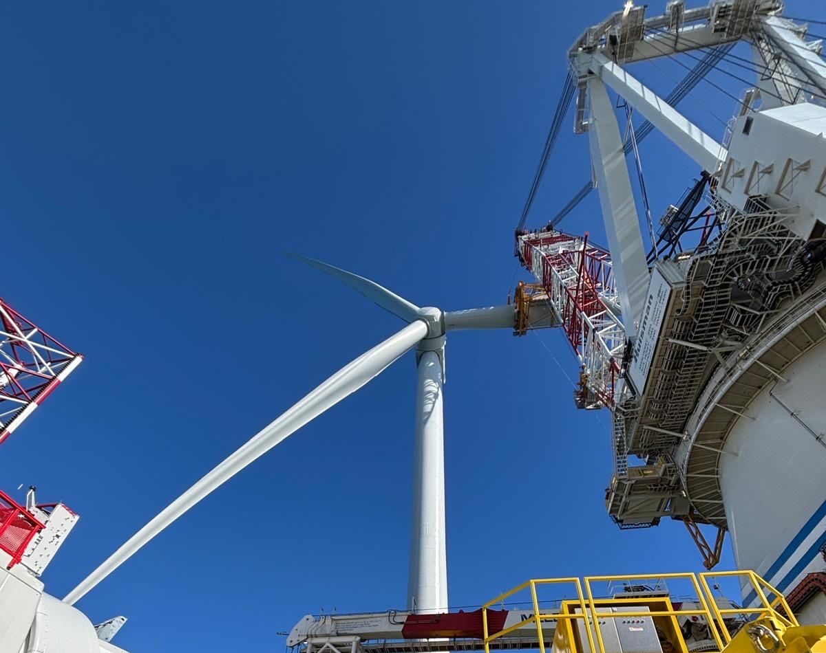 America's Largest Offshore Wind Farm Powers Up in Virginia