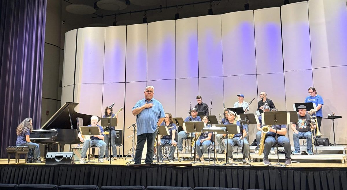 Kansas Students Share Healing Through Poetry Event - Image 5