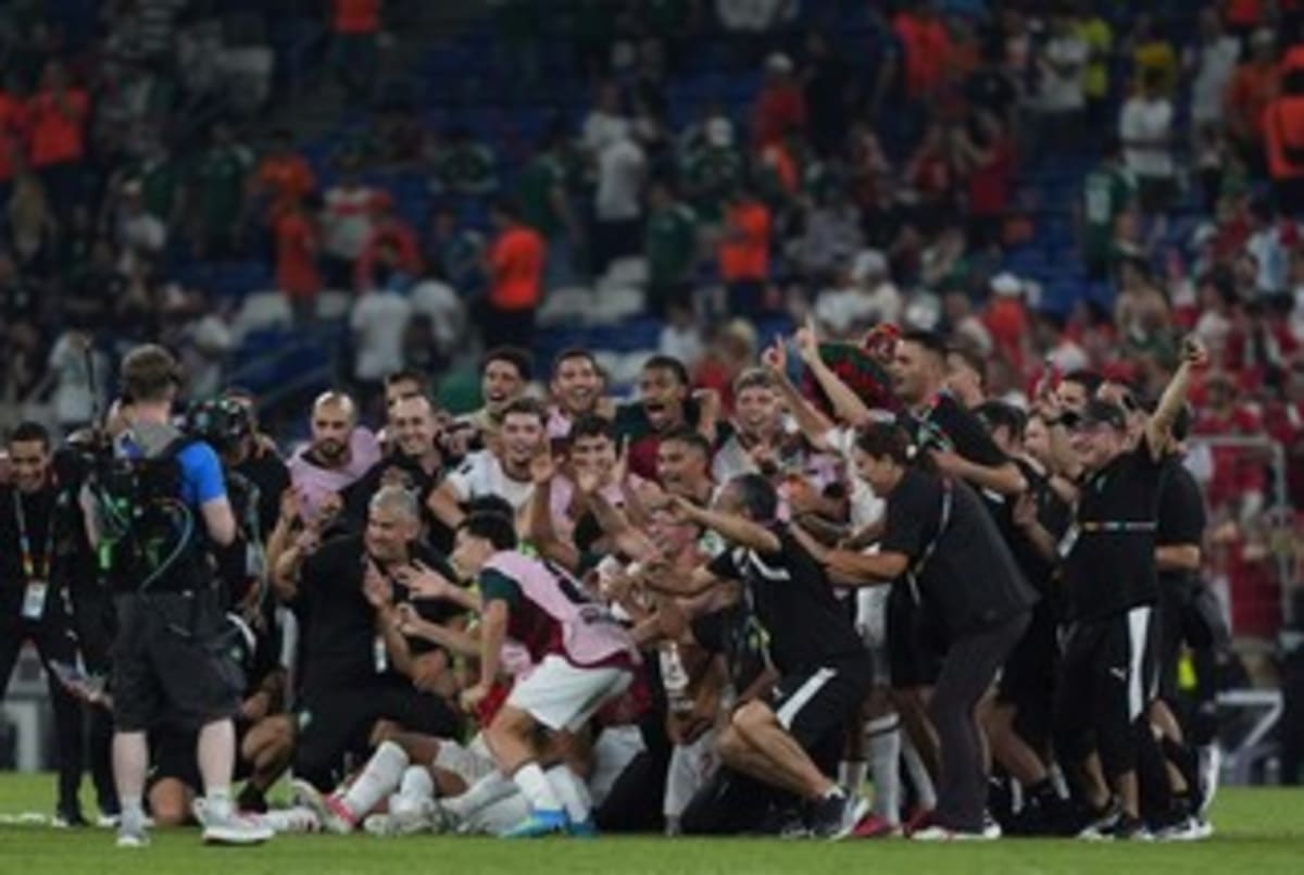 Paraguay Declares Holiday After Stunning World Cup Win - Image 3