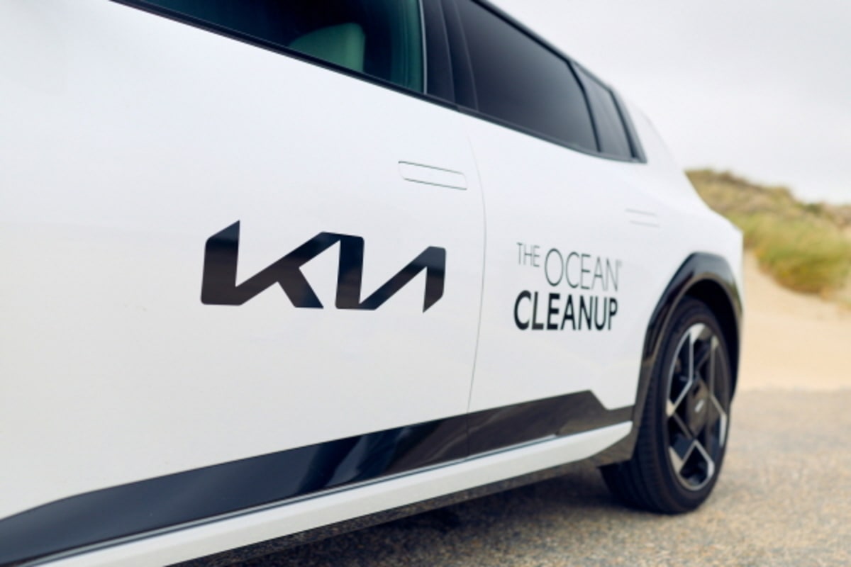 Kia Turns Ocean Trash Into Car Mats for New EVs - Image 3