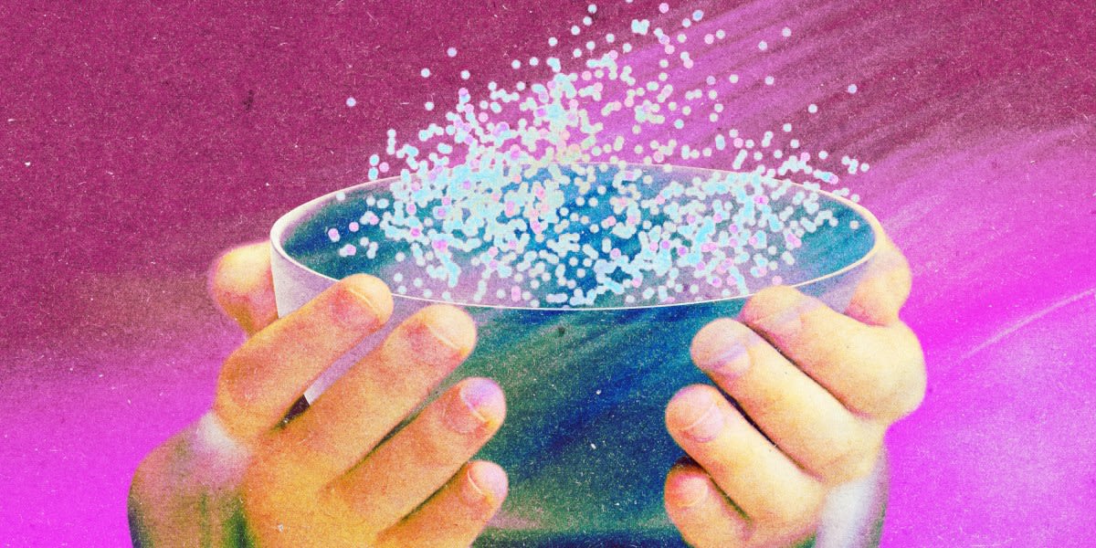 Chinese Workers Create Tool to Block AI Job Replacement