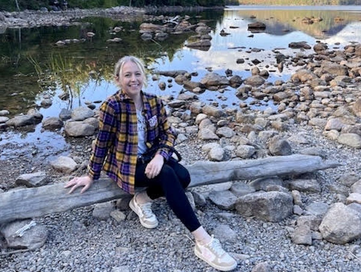 Woman, 37, Beats Colon Cancer and Fights for Early Screening - Image 2