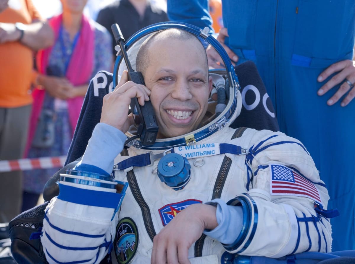 Astronaut Returns Home After 8 Months, 102M Miles in Space - Image 3