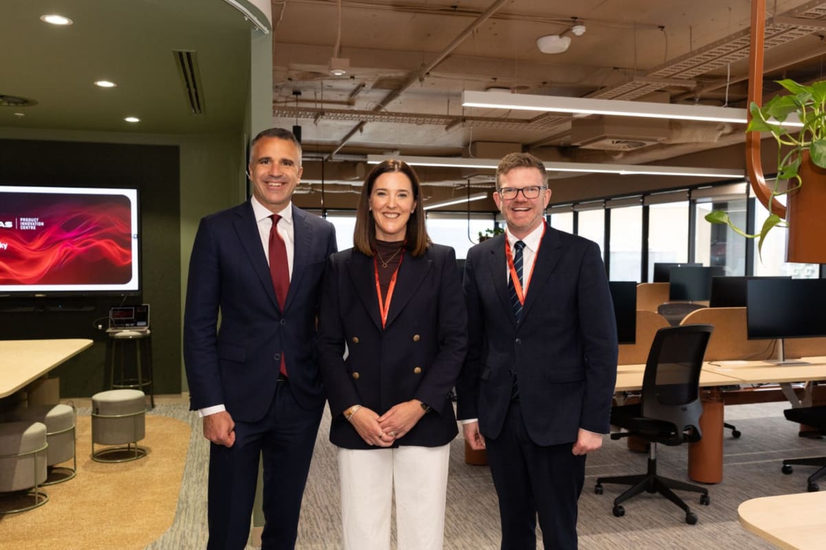 Qantas Opens Adelaide Tech Hub, Creates 400 Jobs