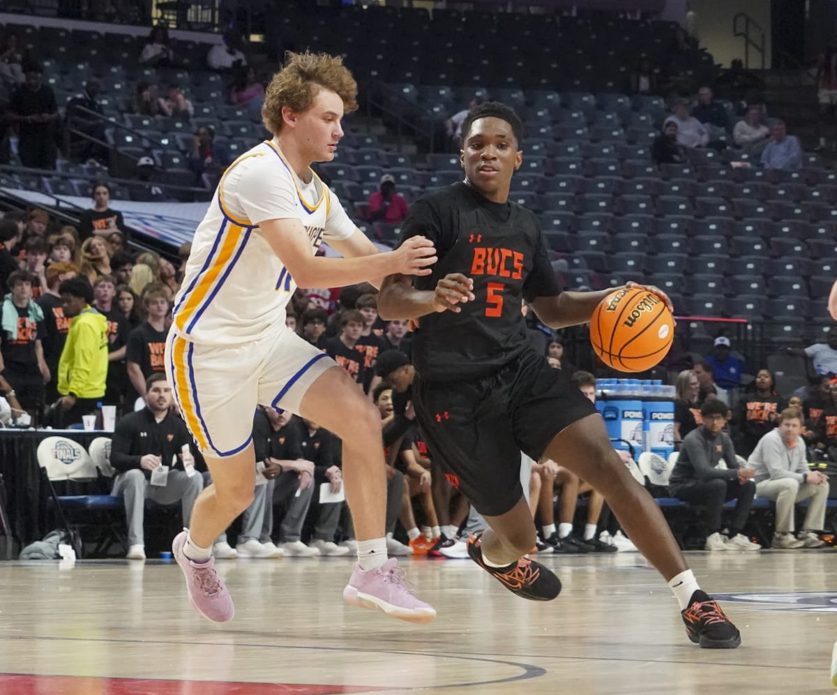 Hoover High Boys Head to Fourth Straight Alabama Final