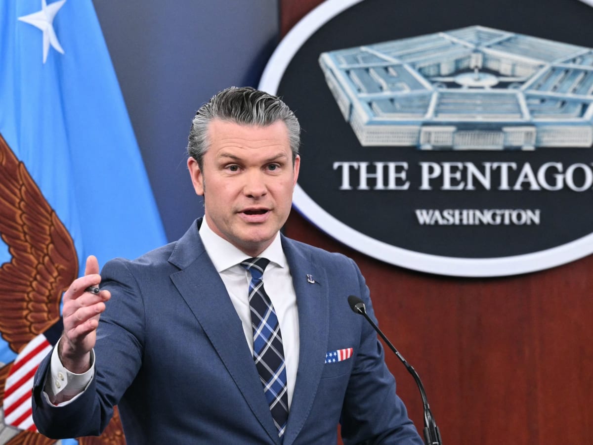 ** Federal courthouse exterior representing judicial protection of constitutional press freedom rights