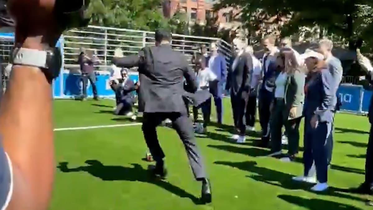 NYC Mayor Scores Goal at World Cup Press Conference