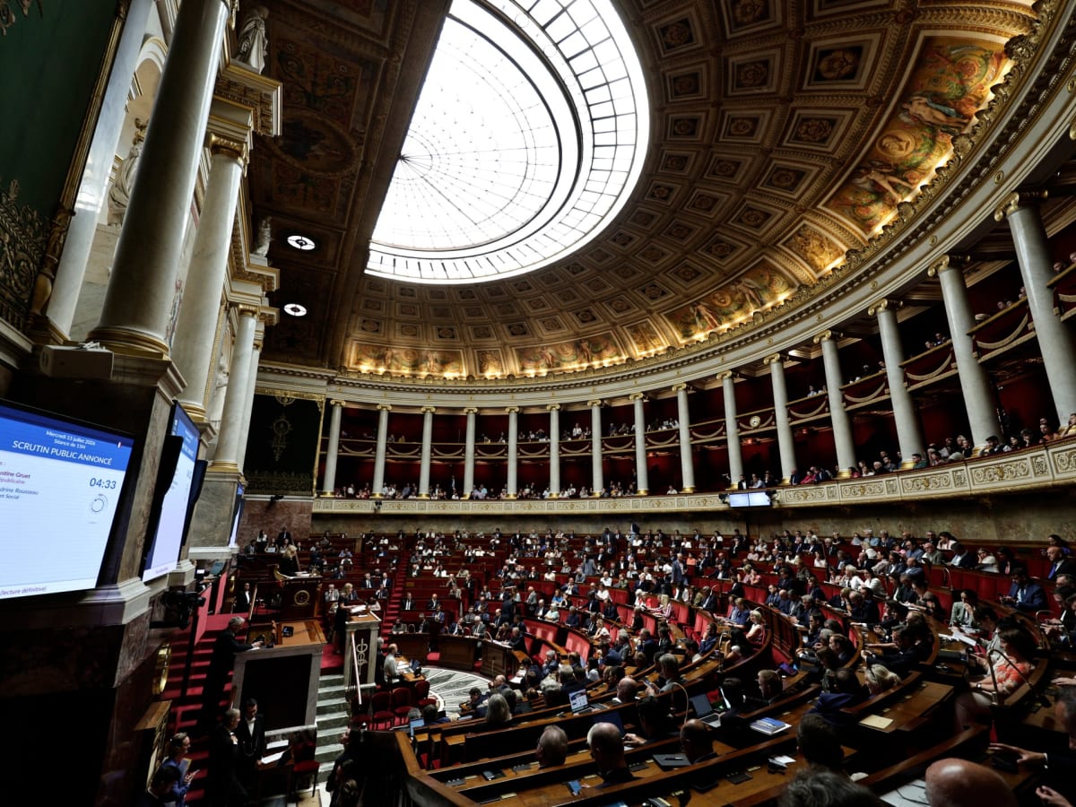 France Gives Terminal Patients New End-of-Life Choice