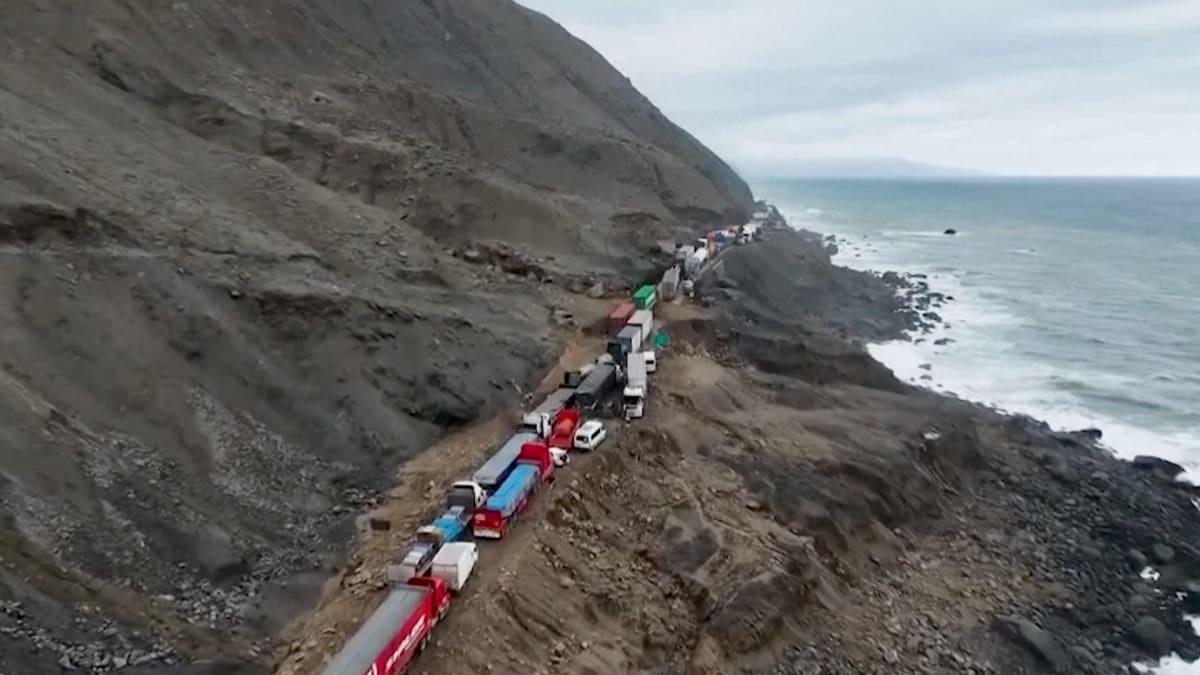 Peru Rescues Dozens Stranded by Landslides After Six Days