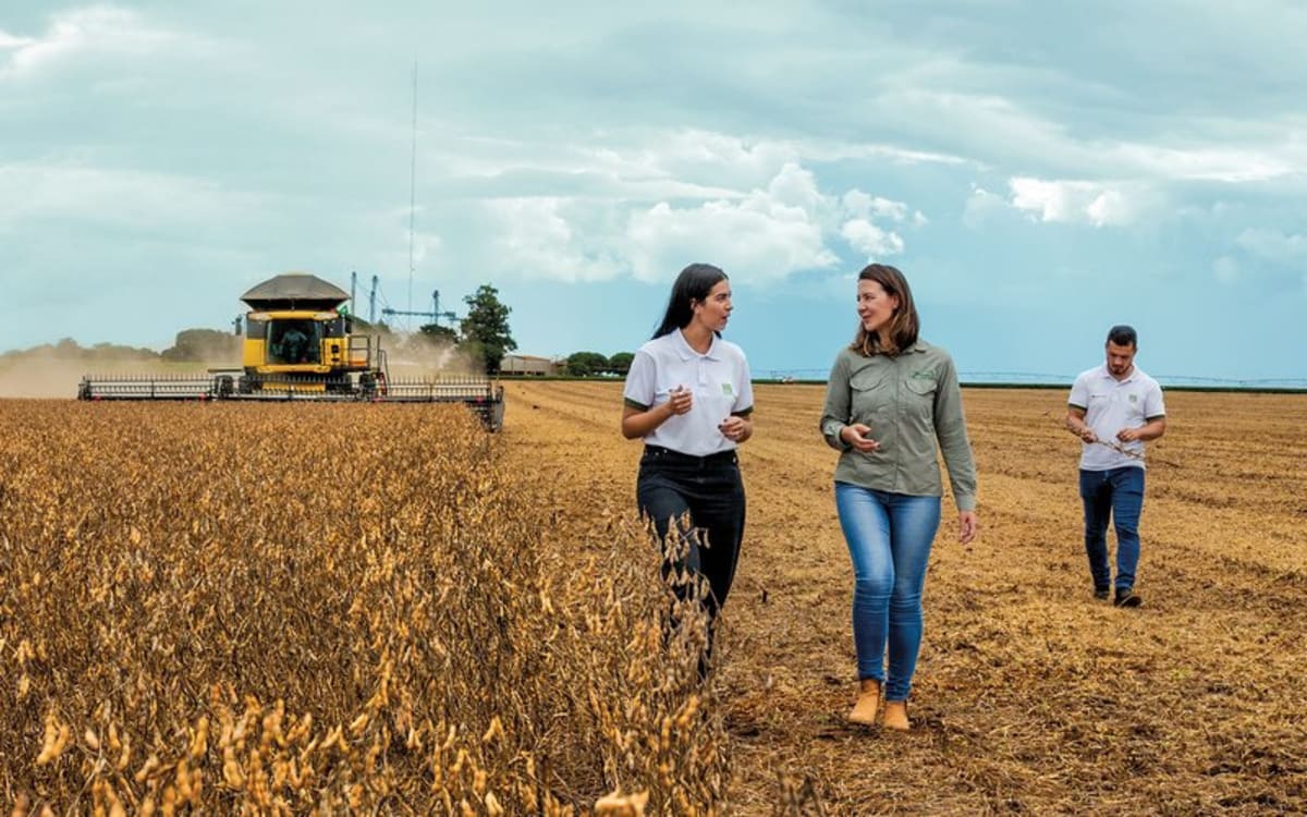 Food Giant Cuts Crop Emissions 23%, Hits $1B Green Milestone