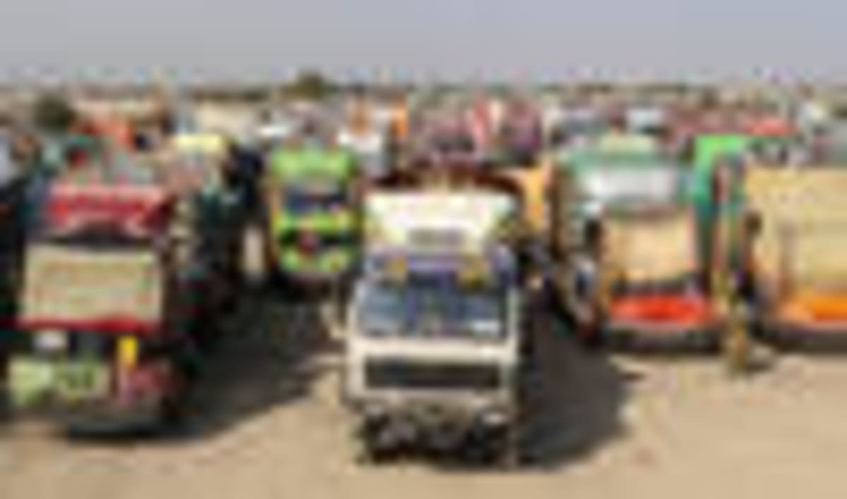 Saudi Arabia Launches First Arab Satellite to the Moon - Image 5