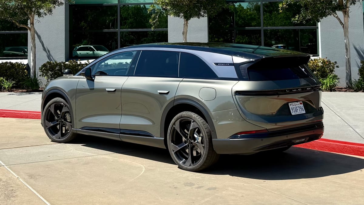 New Brunswick Spends $6M on EVs and Charging Stations - Image 4