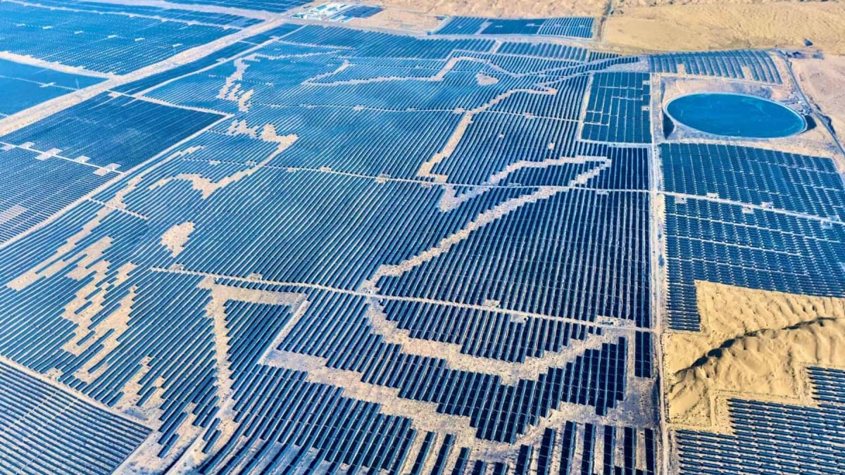 Satellite comparison showing vast solar panel arrays spreading across Inner Mongolia desert between 2017 and 2024