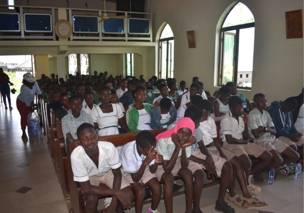 350 Ghanaian Students Pledge to Fight Plastic Pollution - Image 4