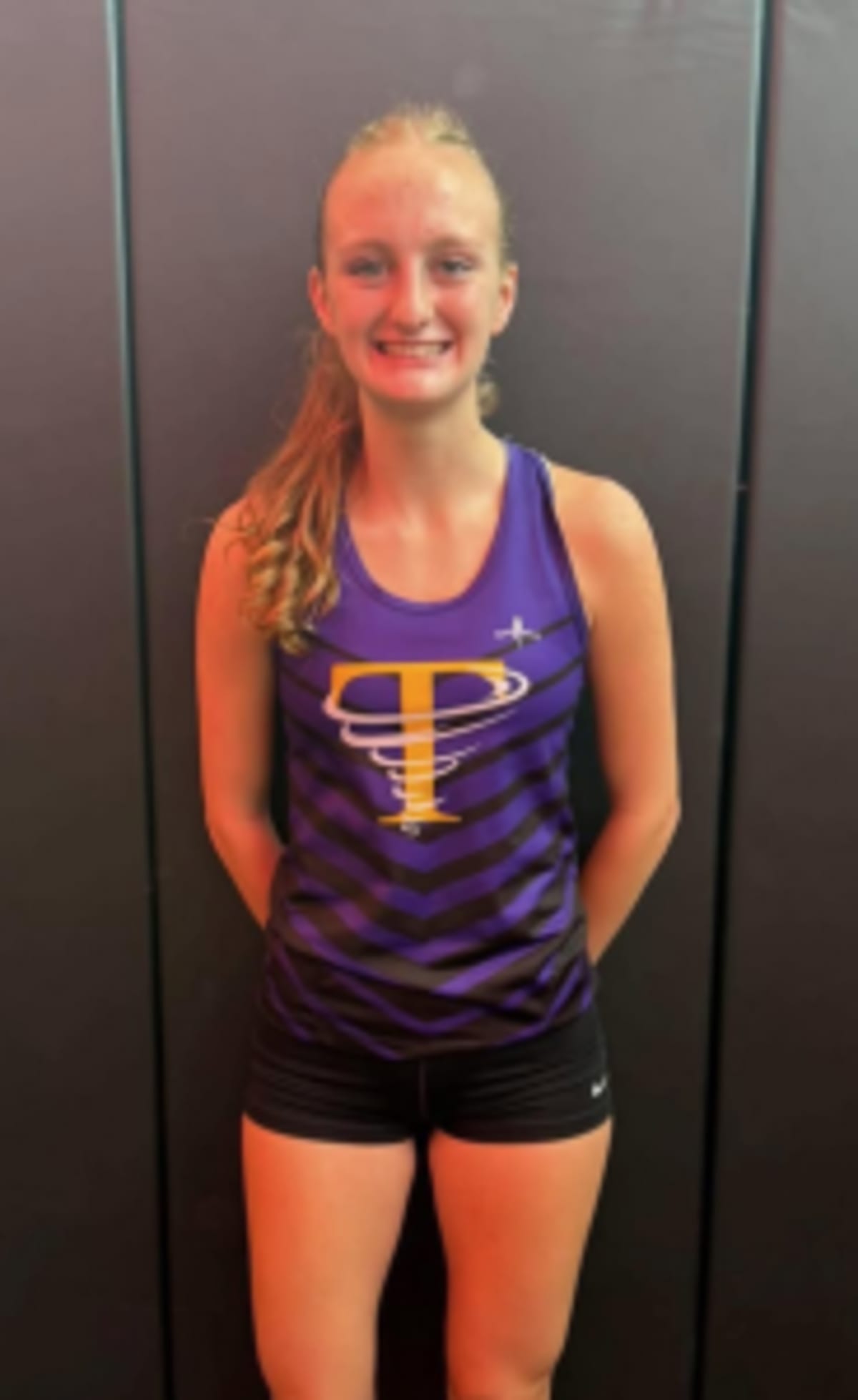 Teen Runner Elayna Harker Smashes School Record in 1600 - Image 2