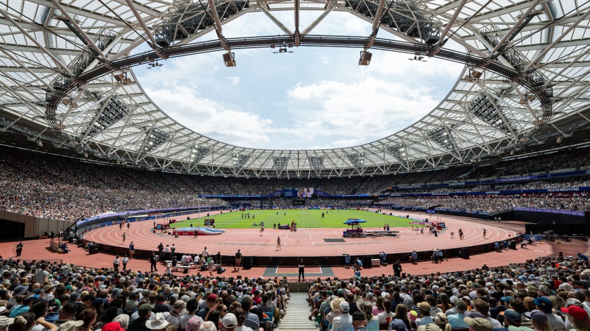 British Teen Sprinters Shatter World U20 Record - Image 2