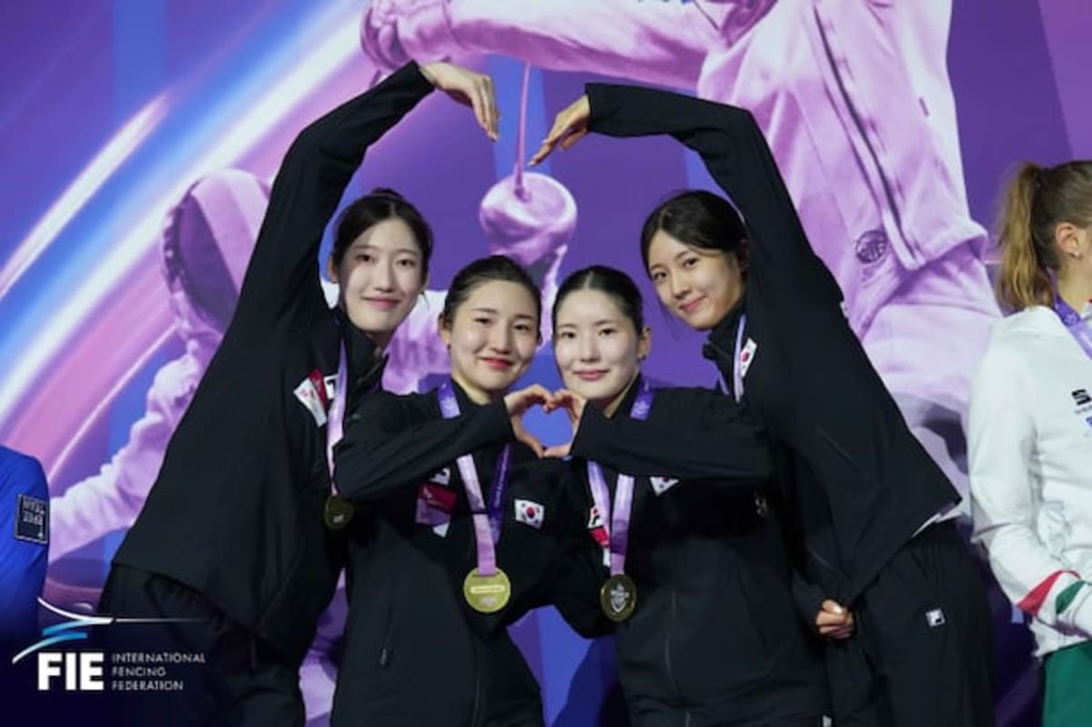 South Korea Épée Team Wins 33-32 in Stunning Comeback - Image 5