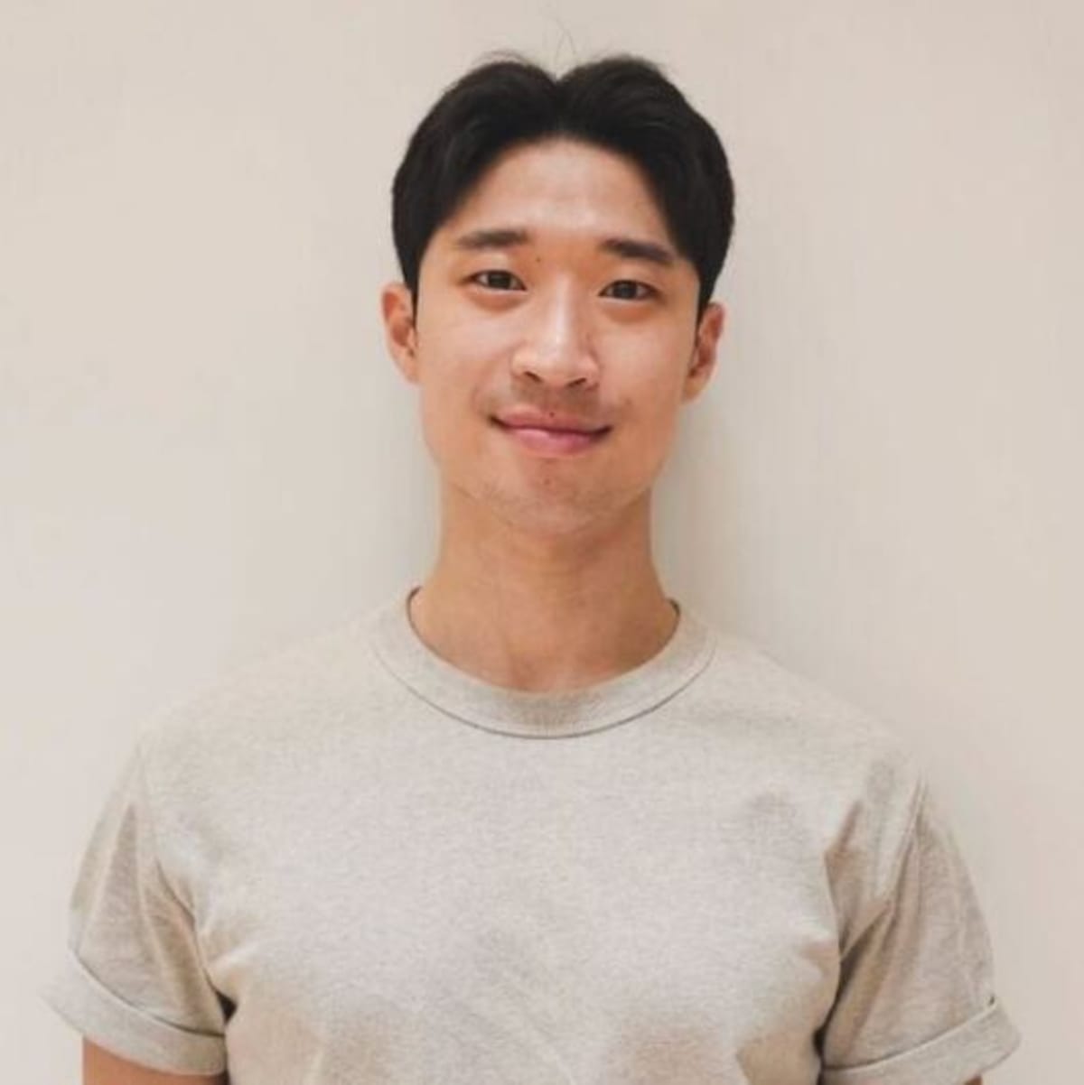 Actor Ahn Chang-hyun Quits Stardom to Become Firefighter - Image 2