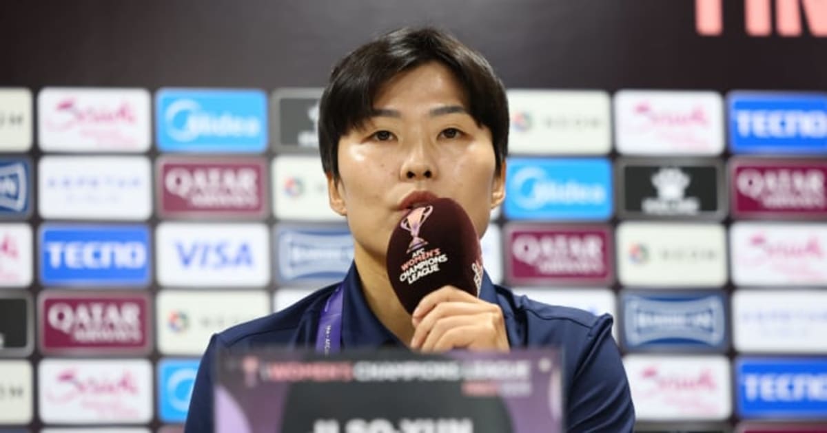 South Korea Hosts North Korean Soccer Team for Historic Match