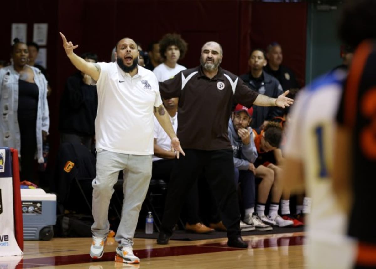 Coach Earns Degree 20 Years After Mom's Death - Image 4