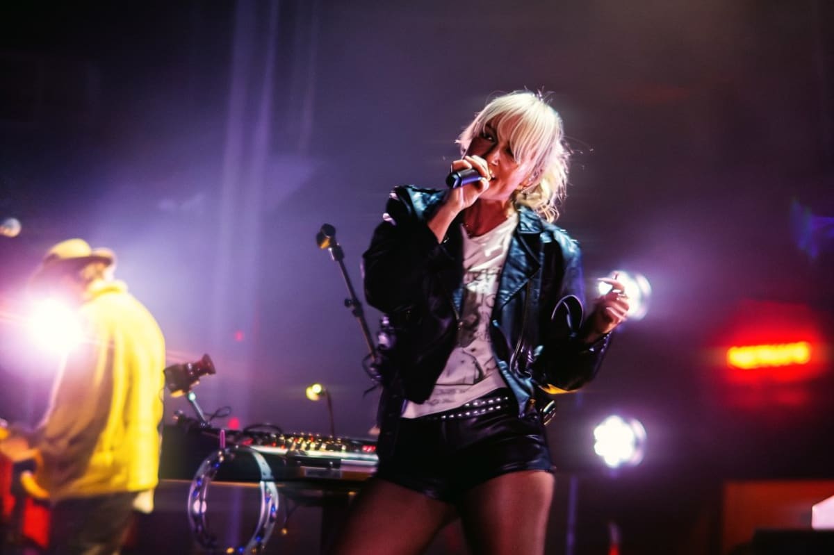 3 Indie Bands Reunite for Epic Dallas Family Show - Image 4
