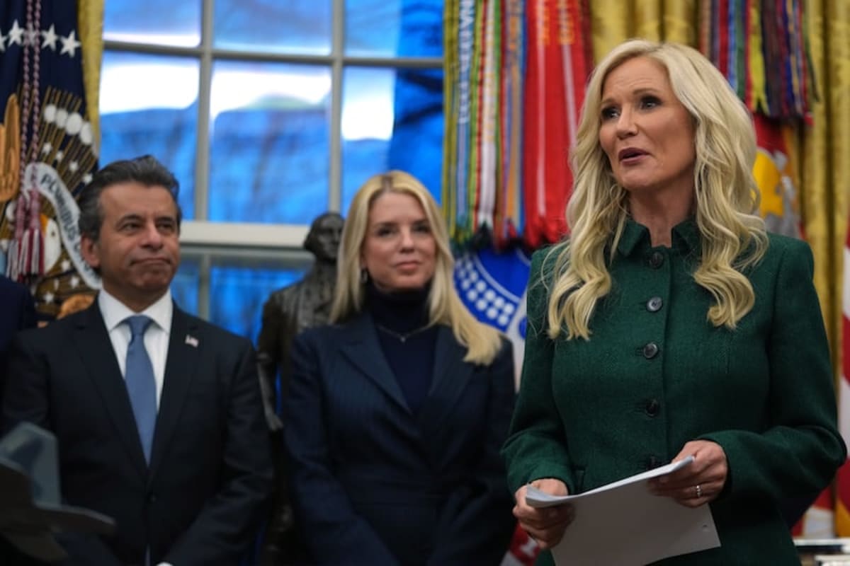 White House Adviser Shares 20+ Years of Sobriety - Image 2