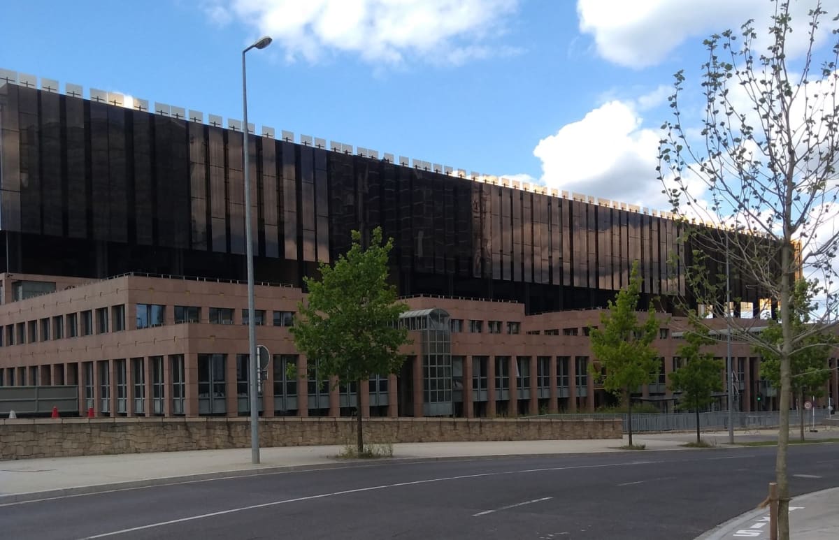 European Court of Justice building in Luxembourg where judges ruled on asylum detention limits