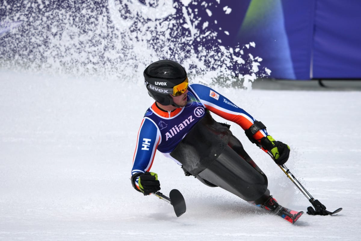 Dutch Skier Wins Gold 8 Days After Crash Injury