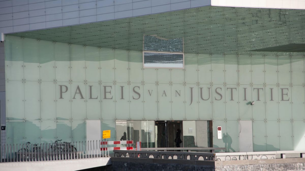 Dutch Study Finds Class Matters More Than Race in Justice
