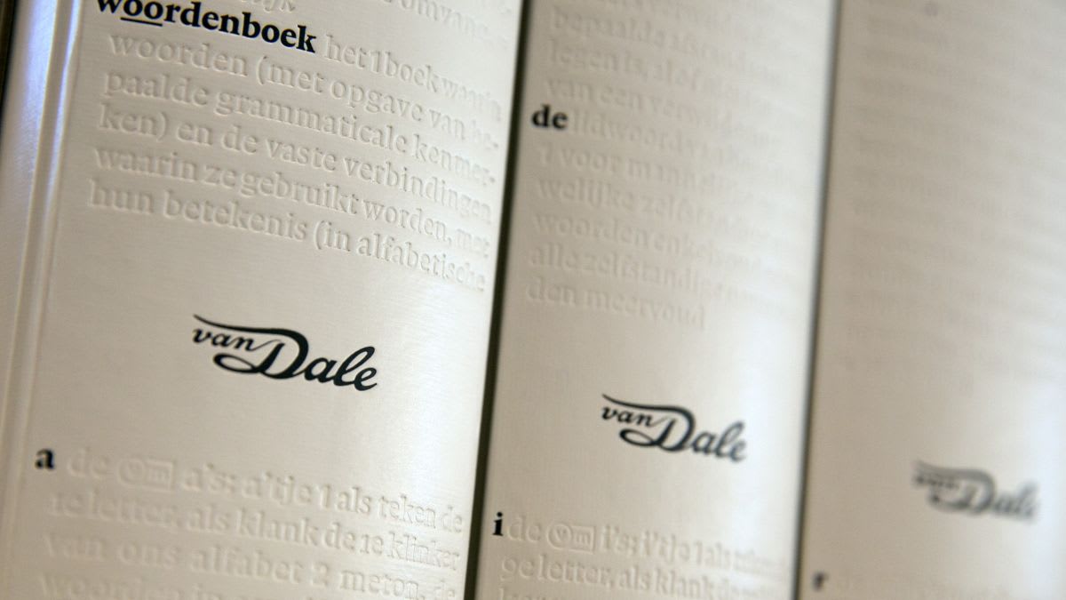 Dutch Dictionary Drops "Shame Lips" for Body-Positive Term