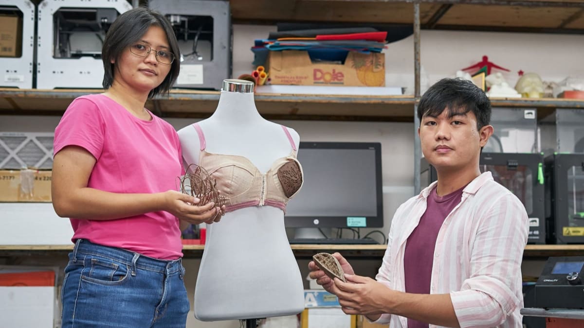 Students Turn Water Plant Into Breast Prosthesis