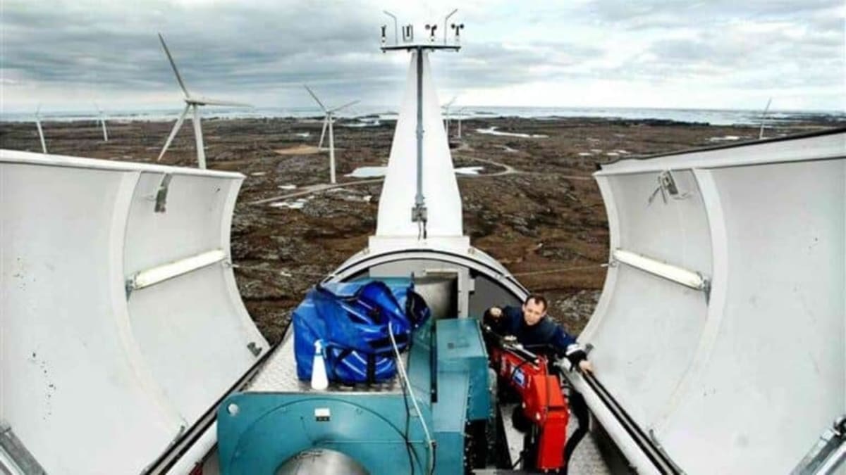 Denmark's Largest Wind Farm Halfway Done Before Winter - Image 3