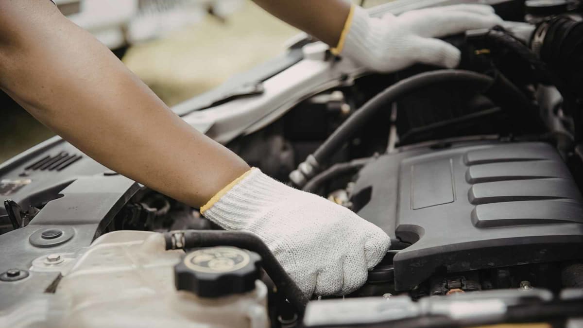 AI Finds Magnet Alternative to Cut EV and Wind Costs