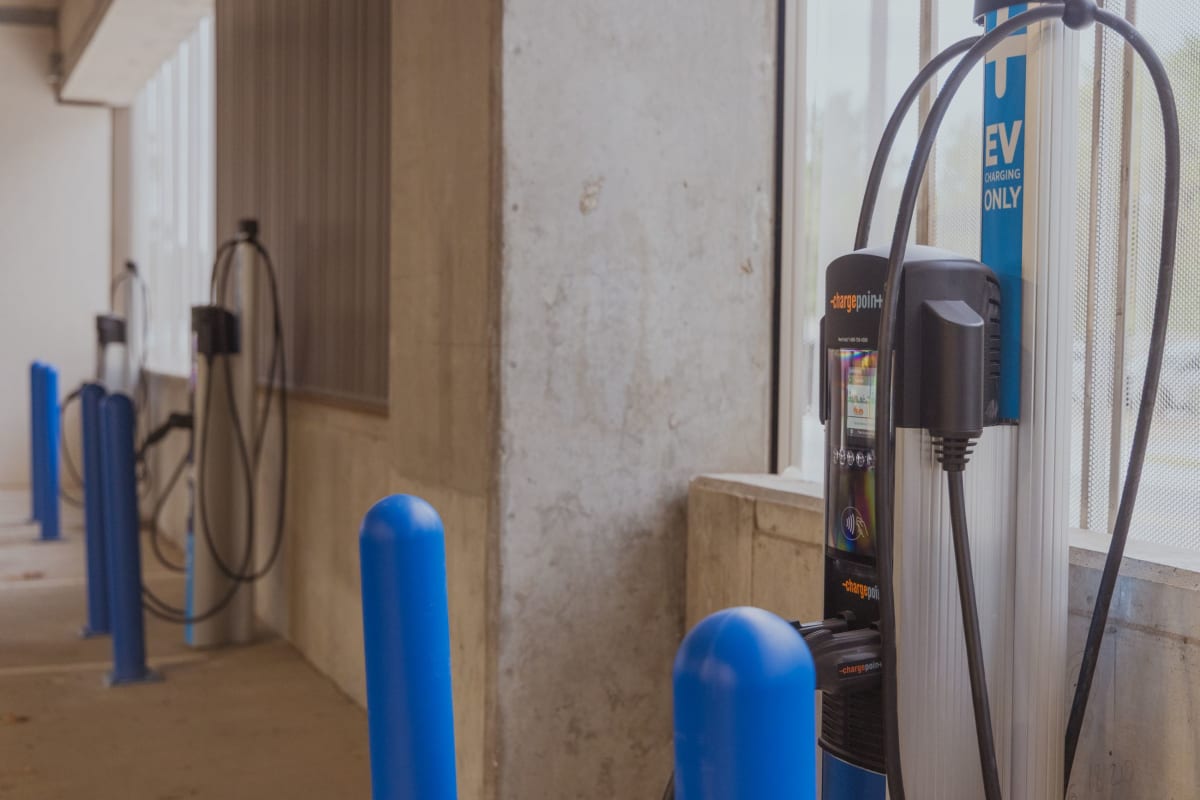 Edmond, OK Adds 6 New EV Chargers Powered by Wind - Image 2