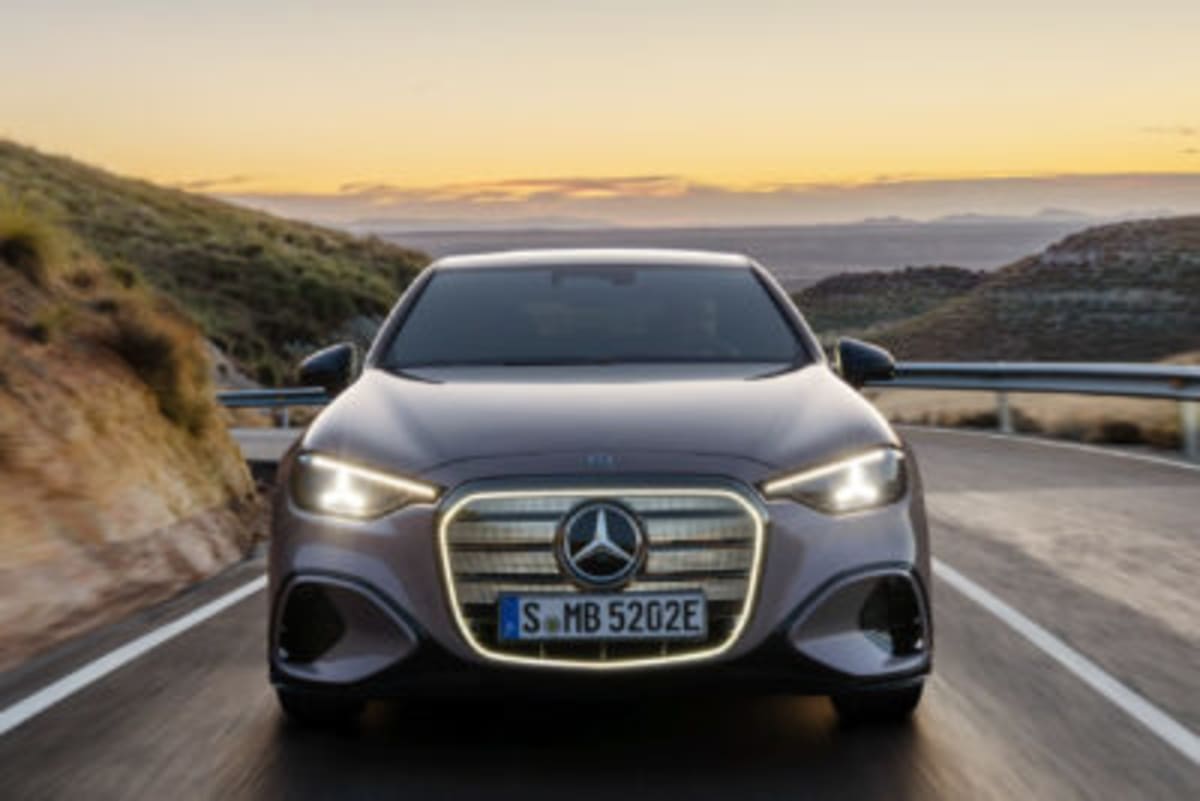 German Automakers Lead EV Shift Despite Political Doubts - Image 4