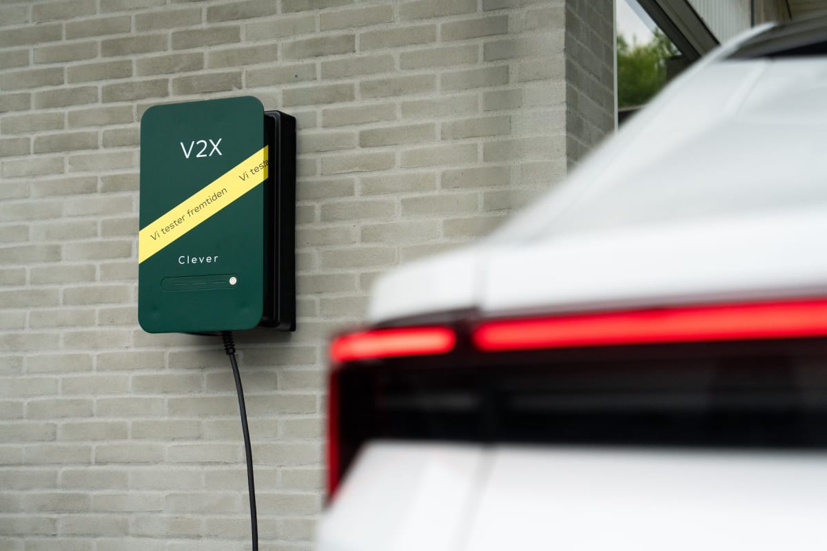 Denmark Tests EVs as Power Banks for Homes and Grid