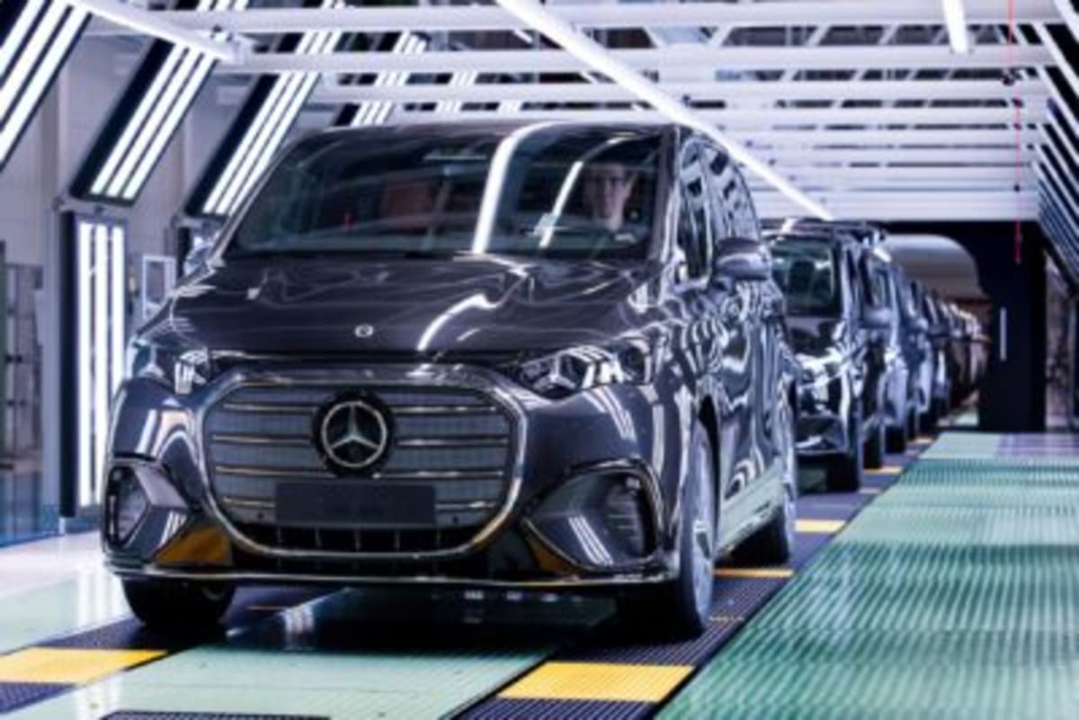 Recycled Tires Make Electric Cars 6.5 Decibels Quieter - Image 4