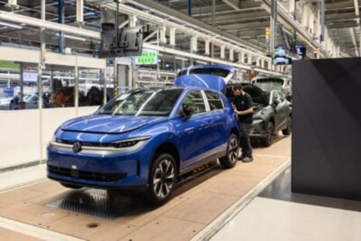Tesla Hits 10 Million Electric Vehicles Produced - Image 4
