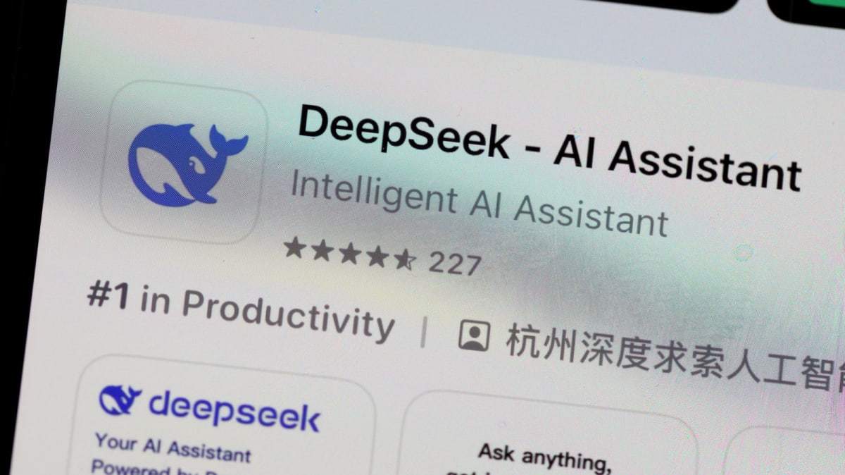 AI Model DeepSeek Slashes Prices 75% Permanently
