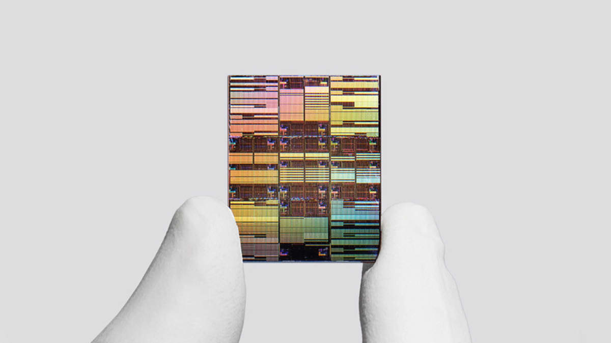 IBM Creates World's First Sub-1 Nanometer Chip - Image 2