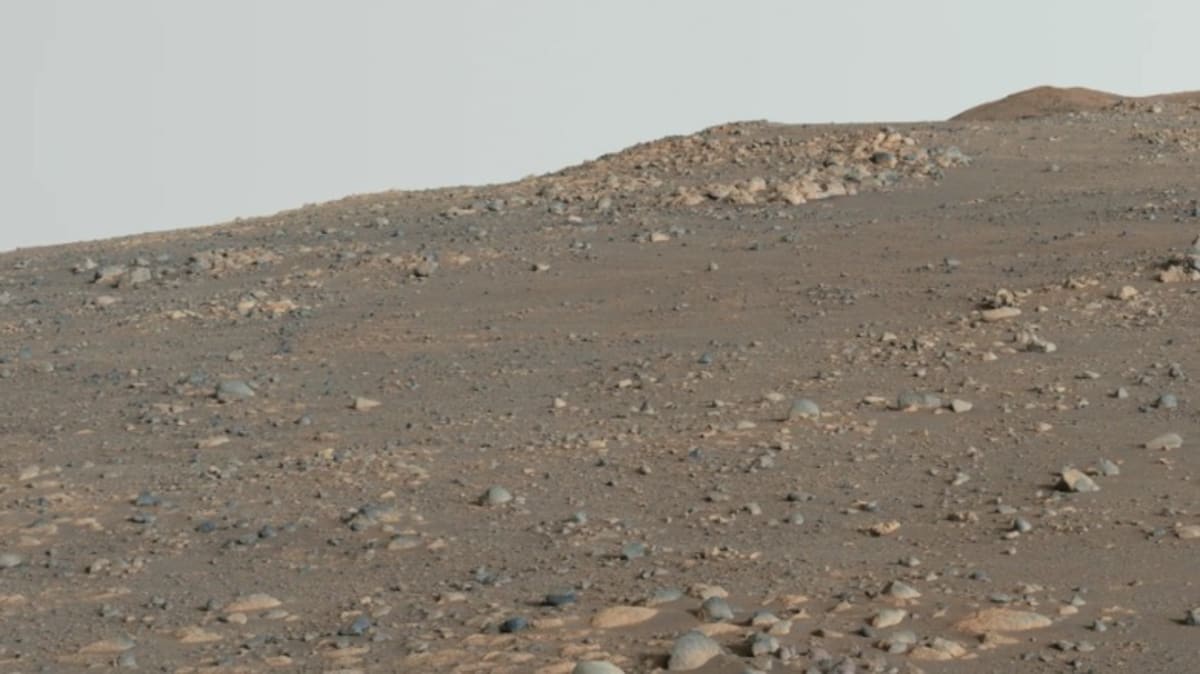 NASA Rover Explores Mars' Oldest Rocks in 5-Year Mission - Image 3