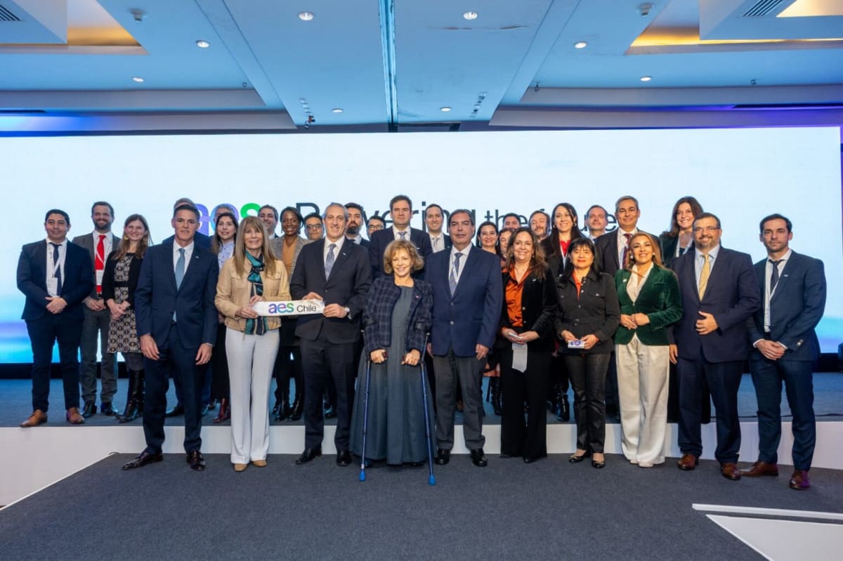 Chile Completes World's Largest Solar Battery Hub