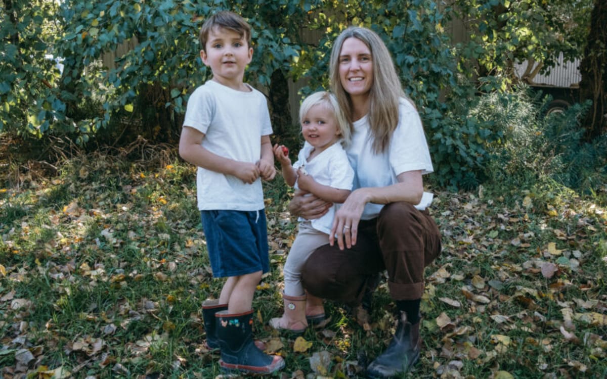 Rural Mum Turns Gumboot Mix-Ups Into Thriving Business - Image 3